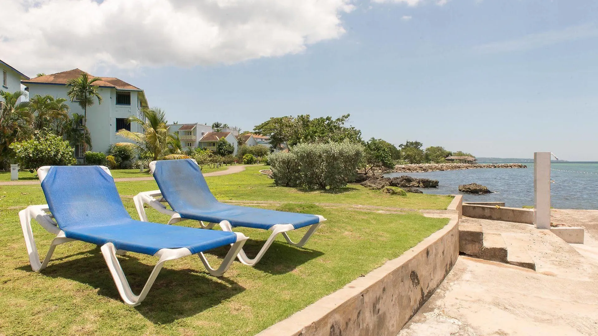 Crawfish Beach Suite Orange Bay
